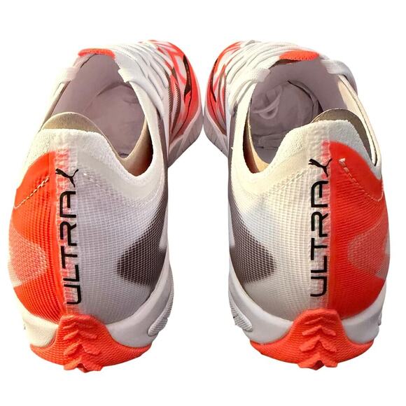 Athletic_Shoes